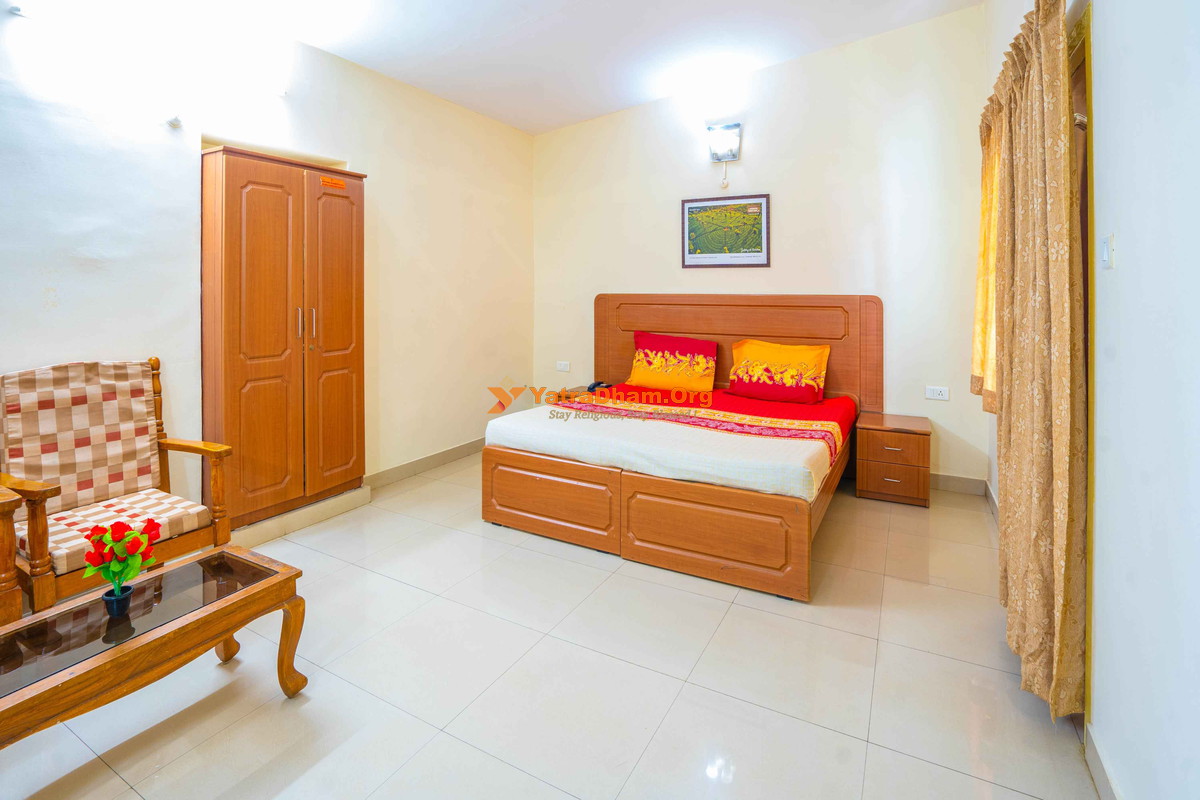Hotel Tamil Nadu (Unit - 1) (TTDC) - Ooty 2 Bed Deluxe Room View