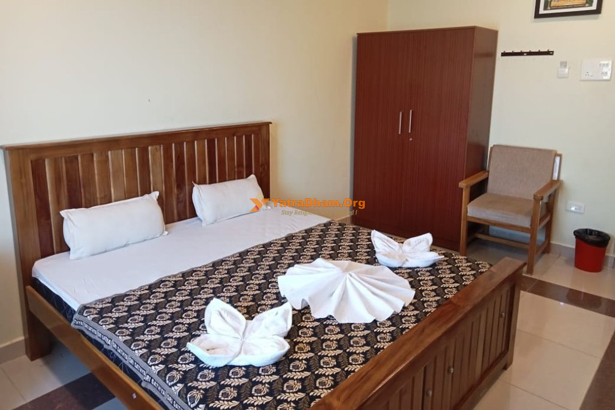 Hotel Aalayam Yatri Nivas Tiruchendur 2 Bed Deluxe Room View