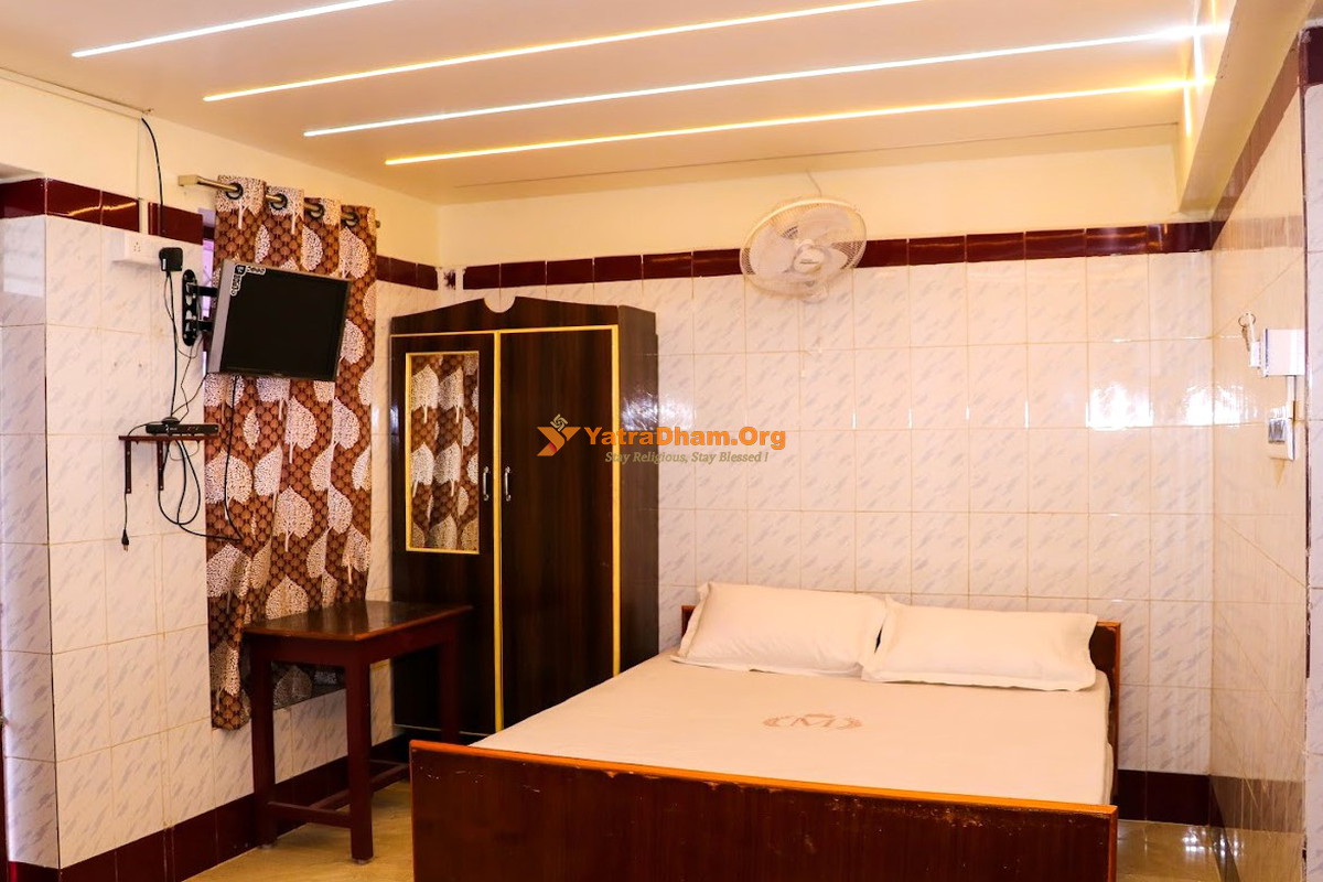 Pari Muthu Vilas Chidambaram 2 Bed Room
