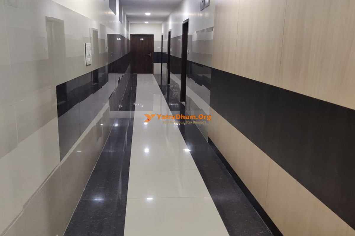MBJ Inn Temple View - Kanchipuram 3 Bed Room View