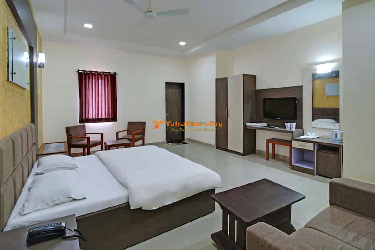 Toran Tourist Bungalow Dwarka 2 Bed Room