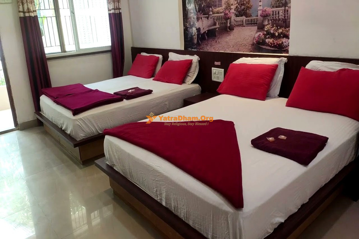 Star Holiday Home Saputara Room View