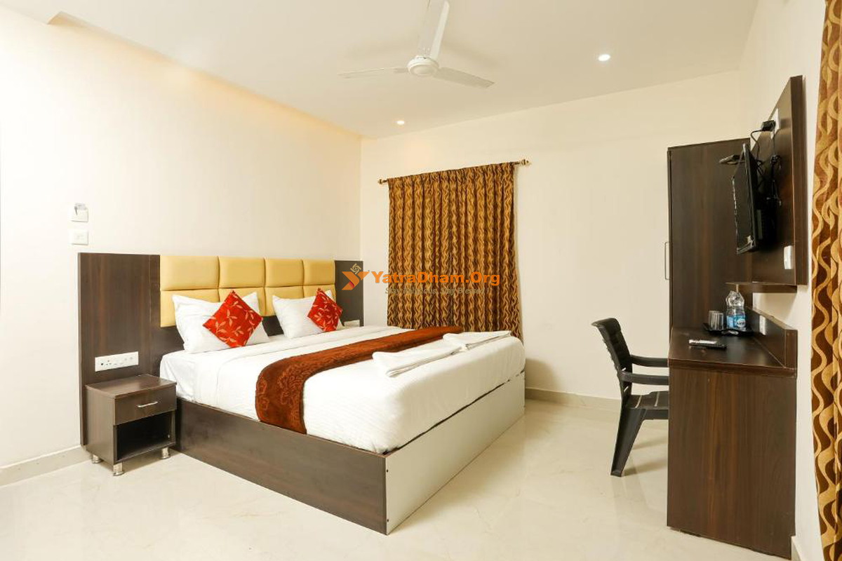  2 Bed Room