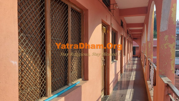 Shri Vaijnath Devsthan Trust Bhakta Niwas Parli Vaijanth