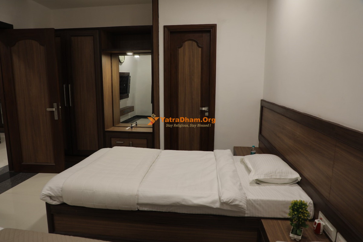 Porbandar Sandipani Vidhyaniketan Ashram 2 Bed Room View
