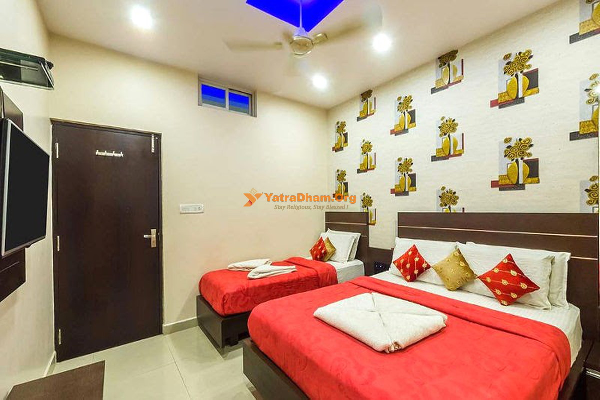 Mysore Hotel Royal Palace 3 Bed Room View