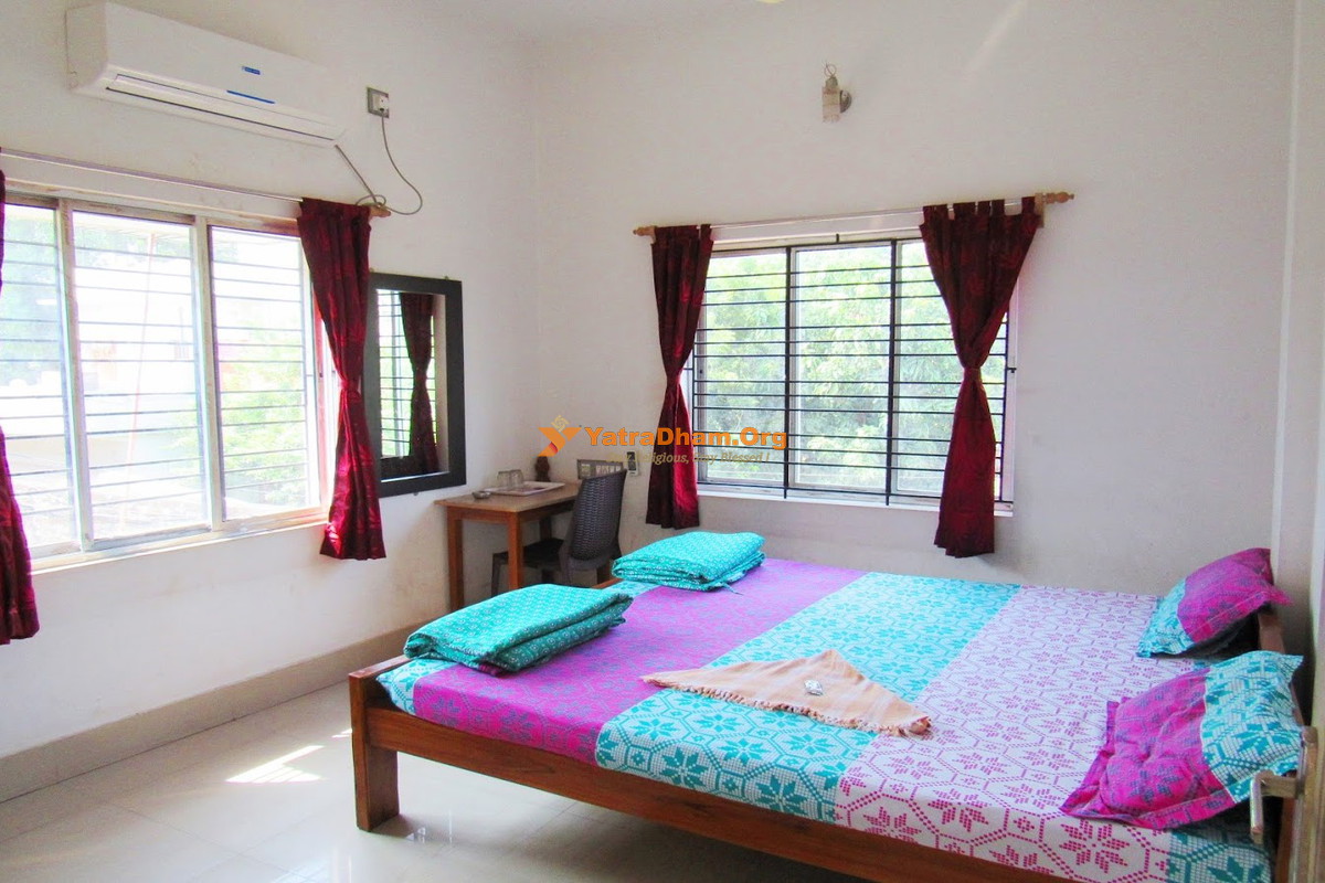 Lodge Lipika Bolpur 2 Bed Room