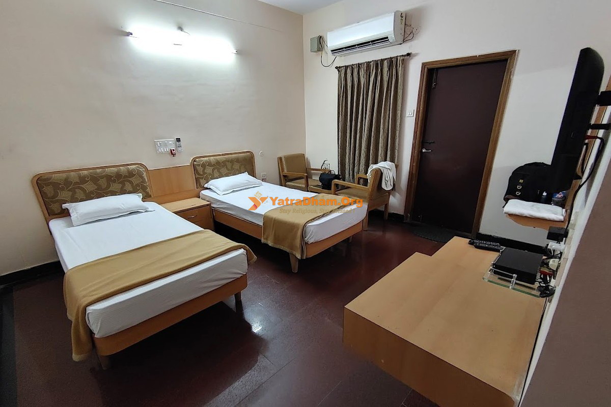 Raghava Nilayam Reddy Satram  Bhadrachalam 2 Bed Room View