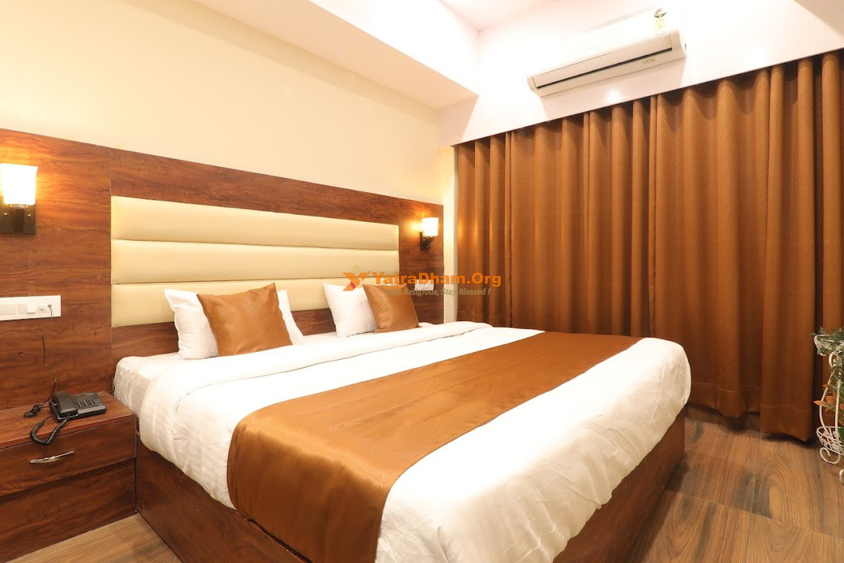 Hotel Blue Ark Lucknow 2 Bed Room
