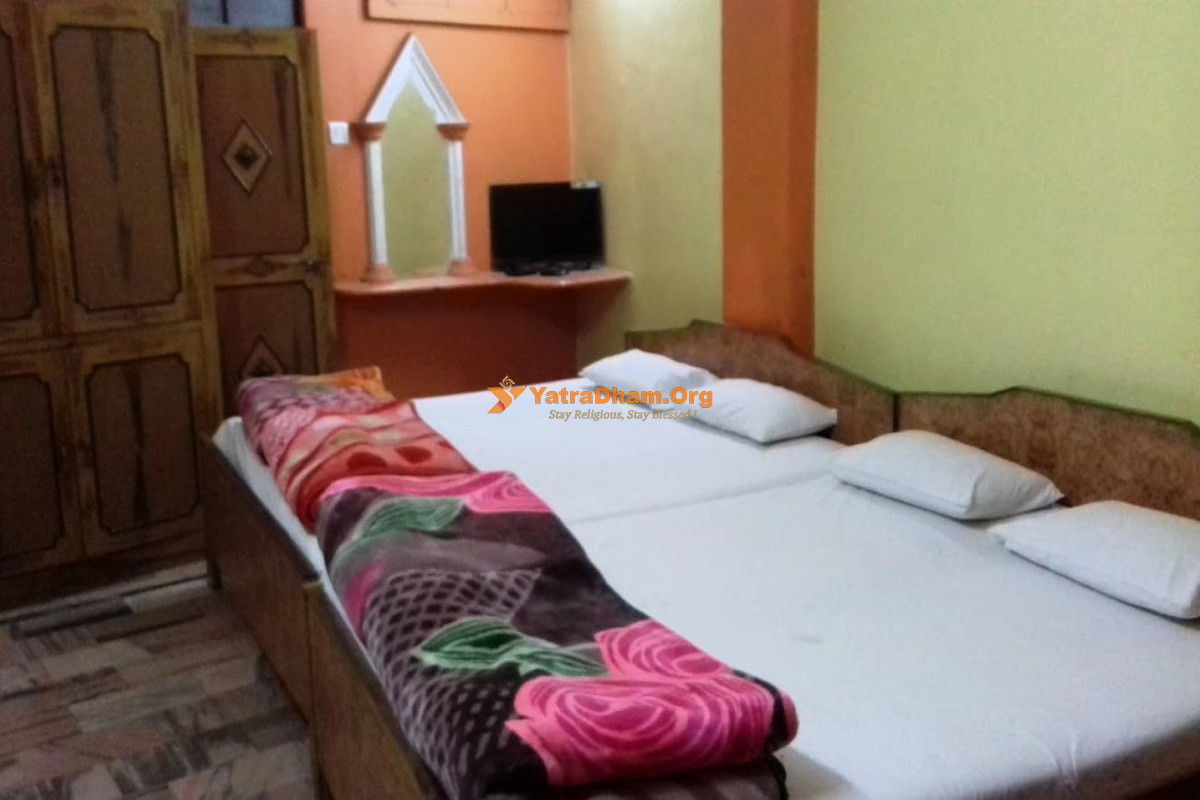 Prayagraj Hotel Shubhanjali Palace 4 Bed Room