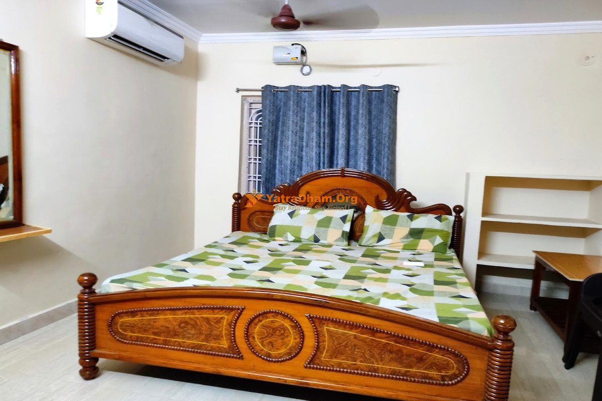 Bhadrachalam Sri Ramabhadra Kshatriya Annadana Satram 2 Bed AC Room View