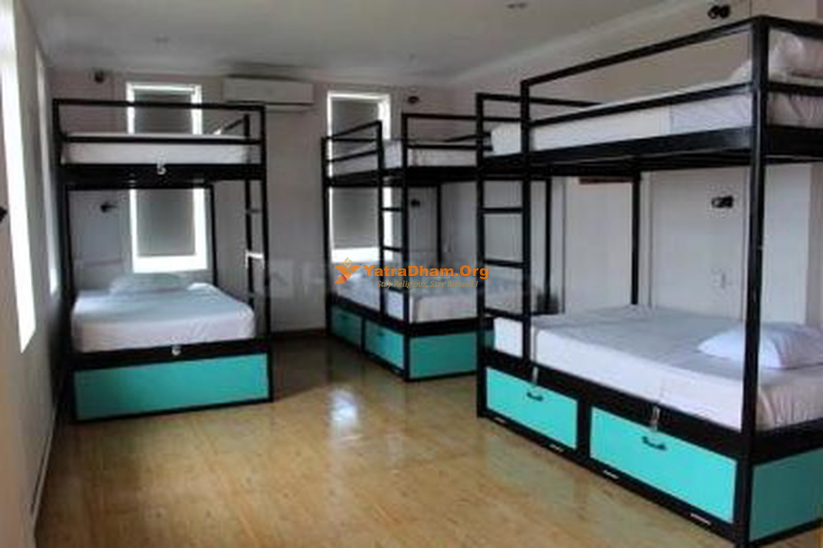 Govardhan Giriraj Dharan Maheshwari Seva Trust 10 Bed Room View