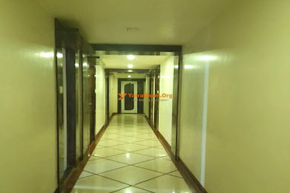 Sai Ganesh Lodging and Boarding Titwala (Thane) Lobby