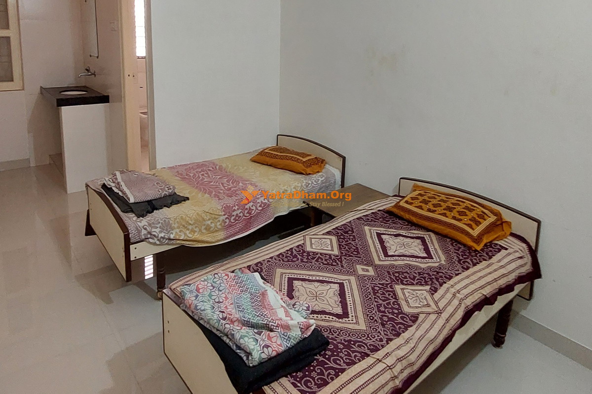 Shri Umiya Mataji Madh (Vandhay Tirth Dham) Kutch Bhuj 2 Bed Room