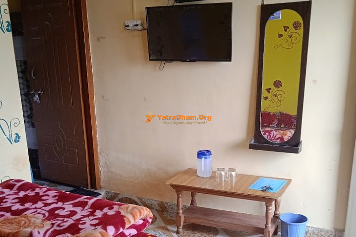 Hari Keshari Guest House Gopeshwar Chamoli 2 Bed Room View
