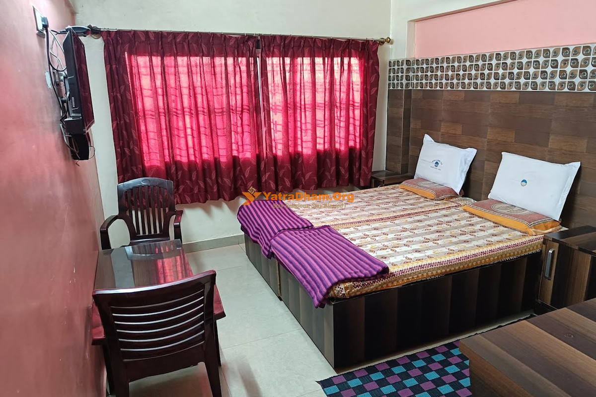 Belur Sri Vishnu Krupa Lodge 2 Bed Room View