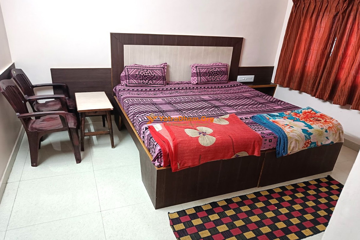 Belur Sri Vishnu Krupa Lodge 2 Bed Room View