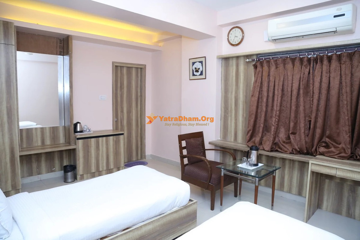 Hotel Tourist plaza - Hyderabad 2 Bed Room View