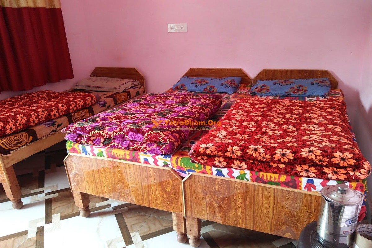 Hotel Kedar Trijuginarayan 3 Bed Room