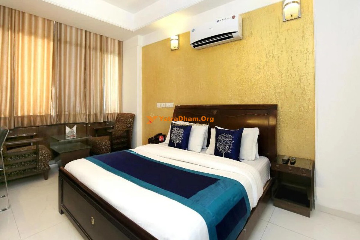 Hotel Sky 5 Panchkula 2 Bed Room