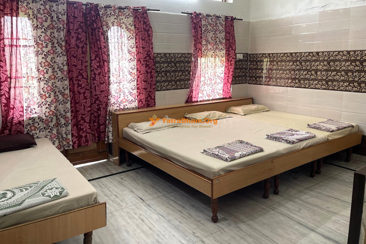 Amritsar Sindhi Niwas 4 Bed Room View