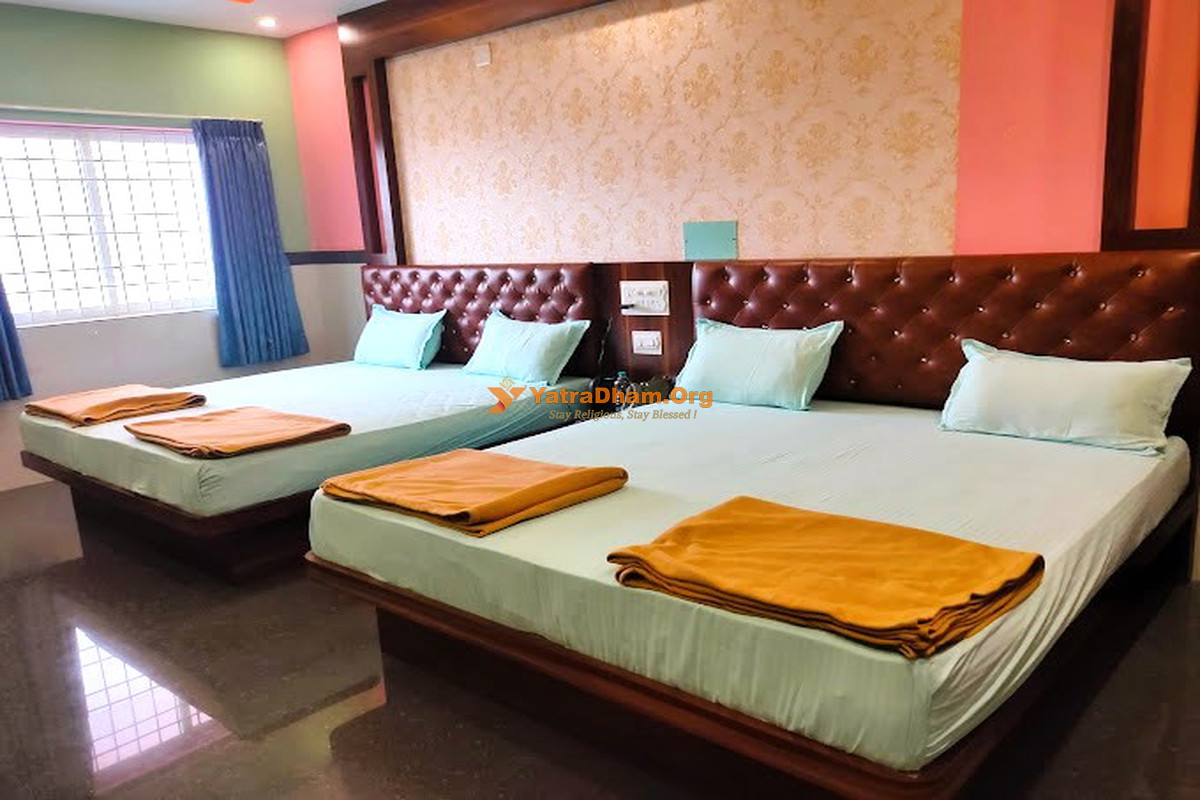 Subramanya Vyasa Mandir Guest House 2 Bed Room View
