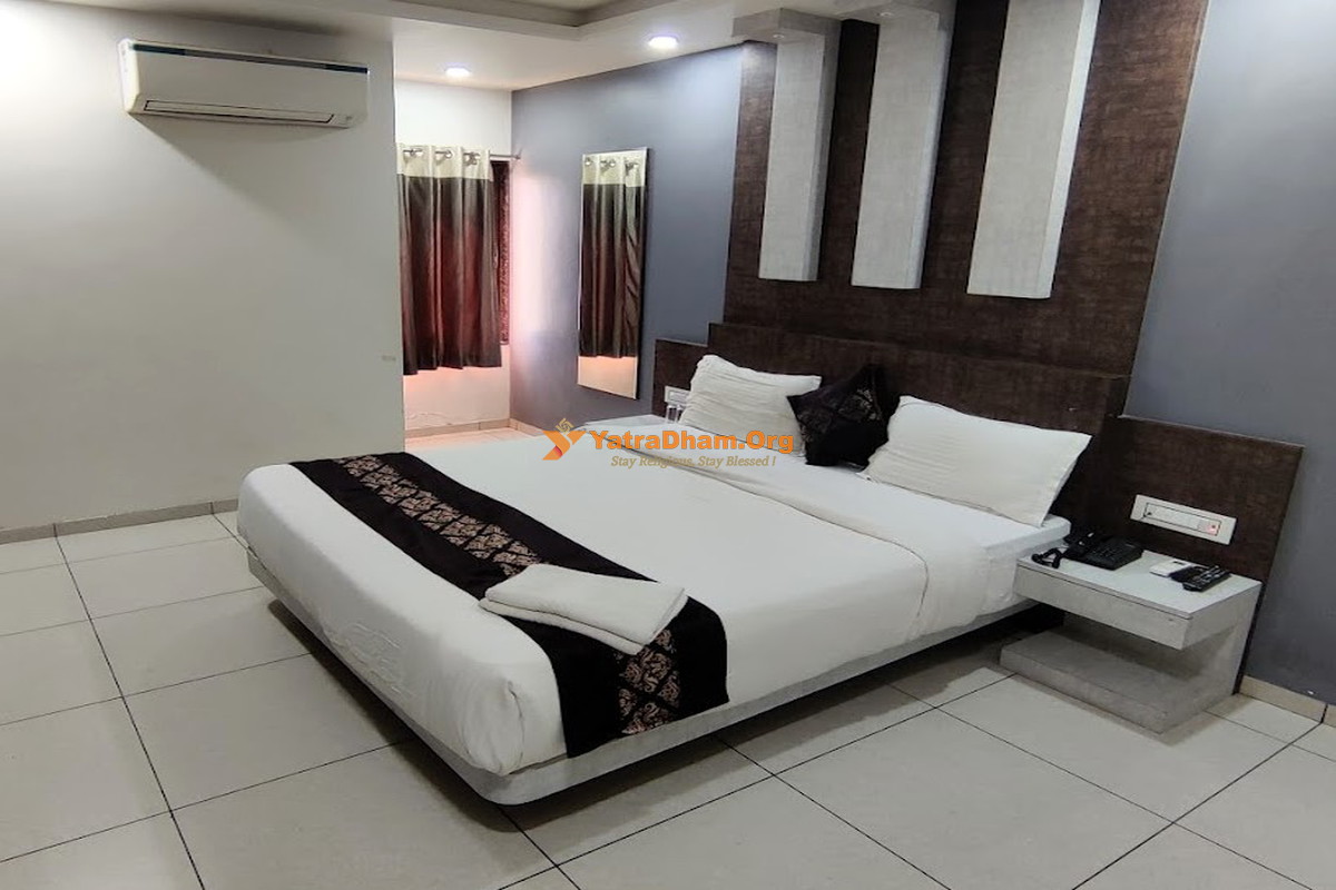 Hotel Parth Inn Dwarka 2 Bed Room