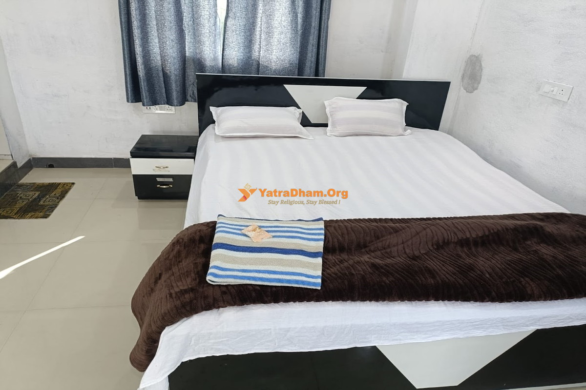Gangasagar Hotel Das Guest House 2 Bed Room View