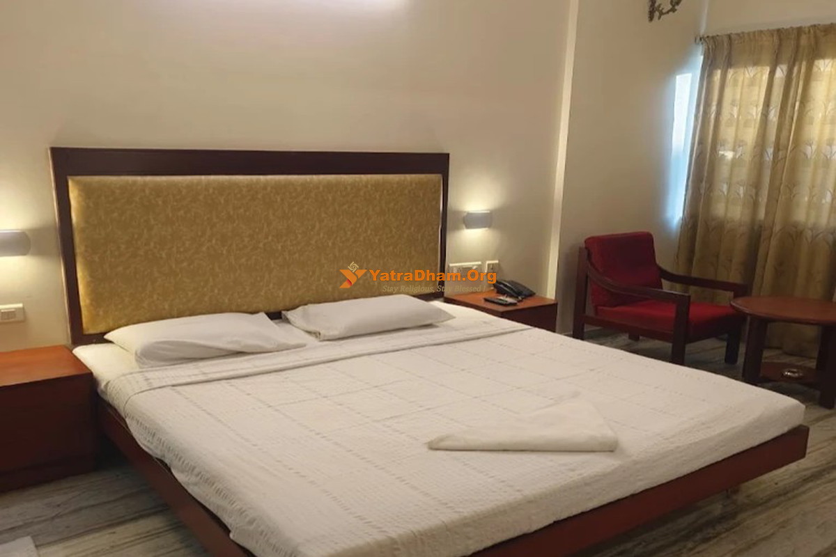 Hotel The Golden Park Madurai Room