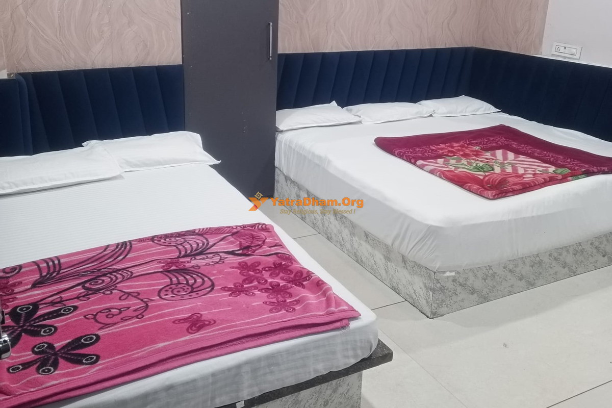 Hotel Shree Palace Ujjain 4 Bed Room
