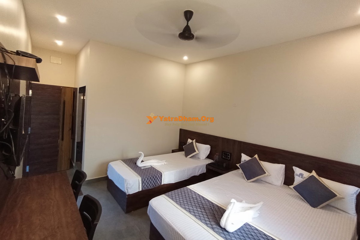 Hotel Elite Rameshwaram 3 Bed AC Room