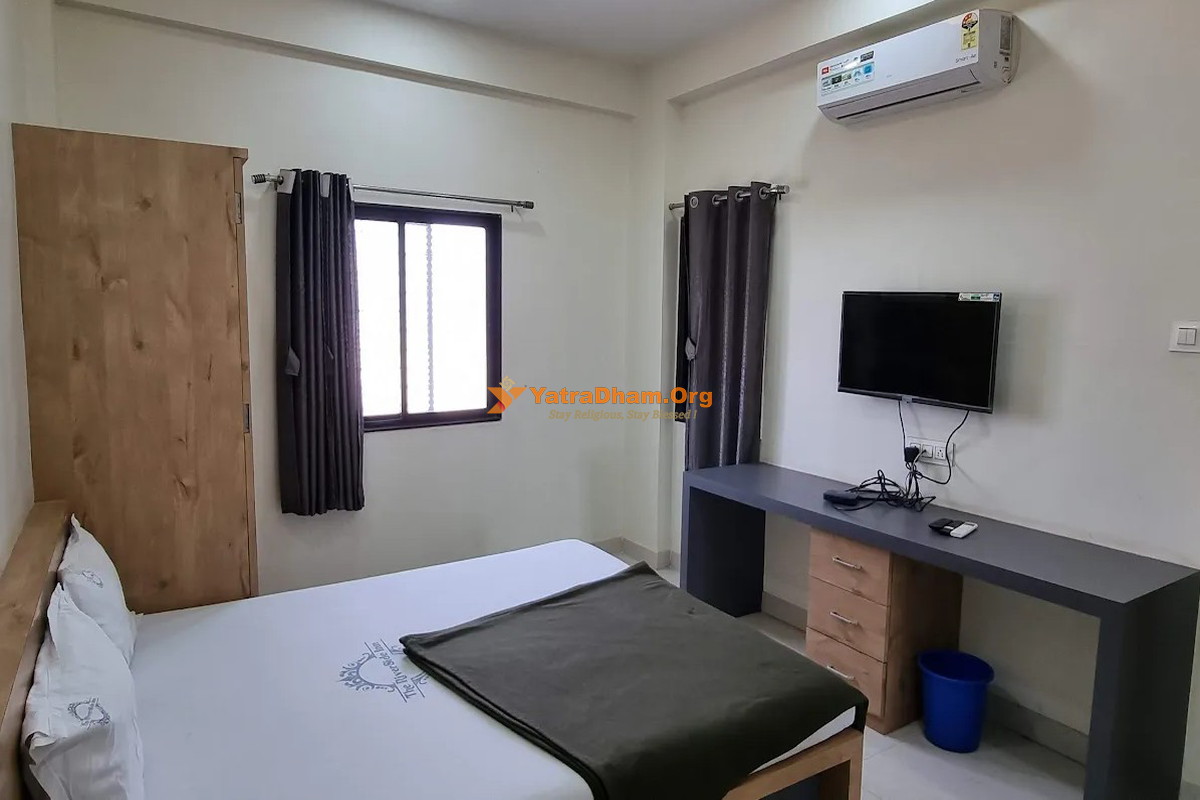 The Riverside Inn Pandharpur 2 Bed Room