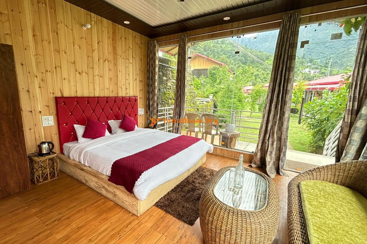 Behl Forest Retreat Phata Kedarnath 4 Bed Room View