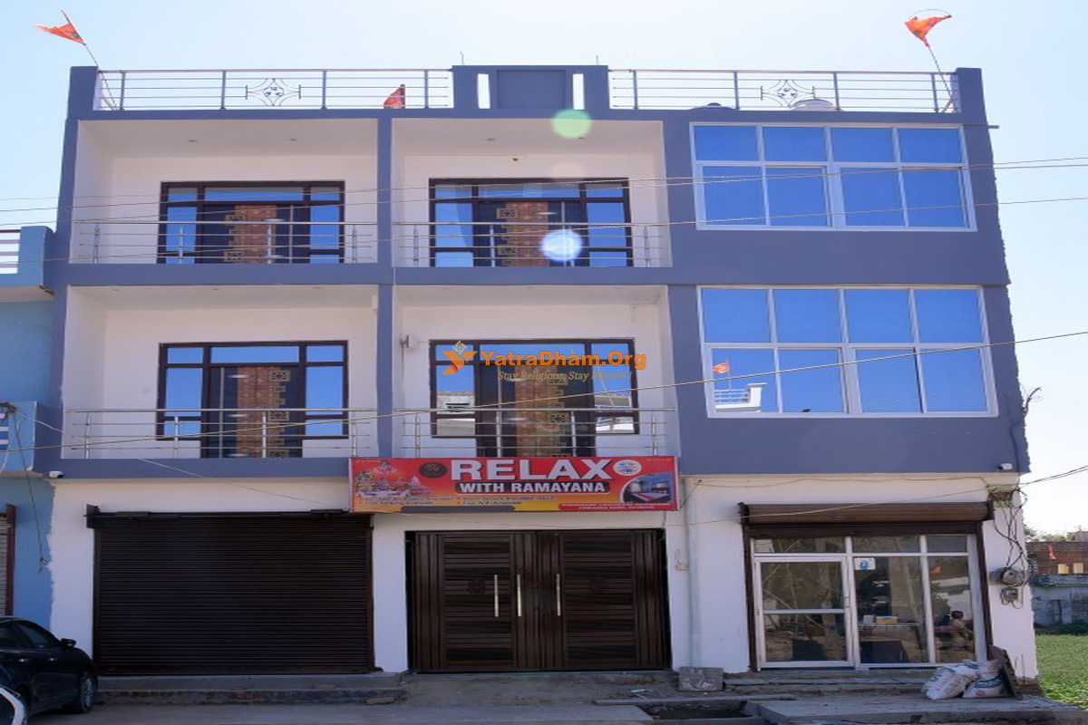 Ayodhya Relax With Ramayana Building