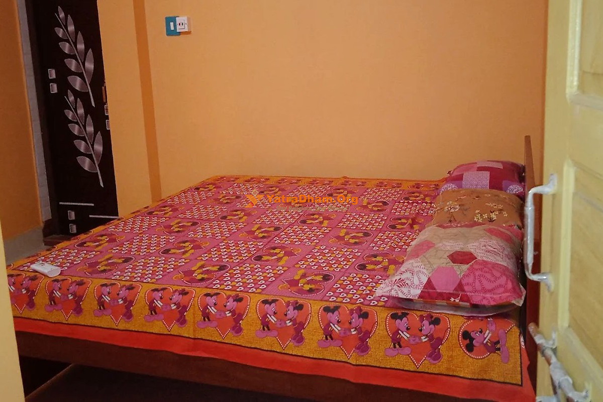 Jagannath Temple Guest House Dharamshala (New Building) Ekachakra Room