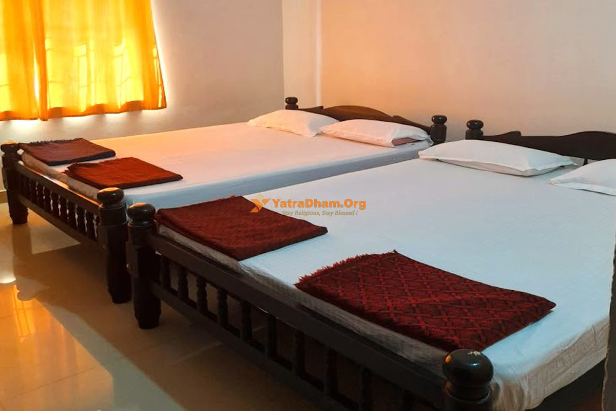 SSV Yathra Boarding and Lodging Dharmasthala 4 Bed Room
