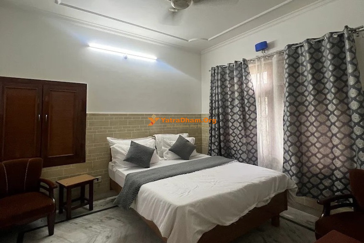 Hotel Dev Dharchula 2 Bed Room