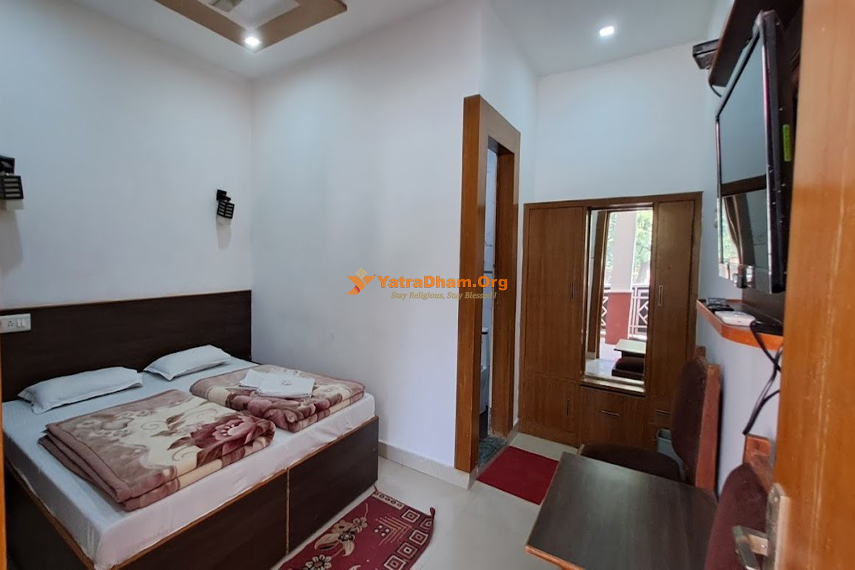 Hotel Vrindavan Fatehpur Sikri 2 Bed Room