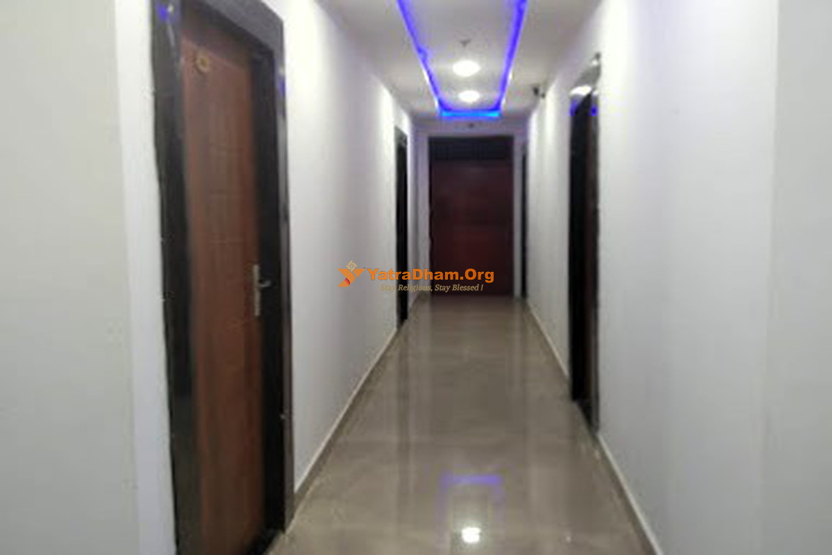 Hotel Pratap Continental Prayagraj Lobby