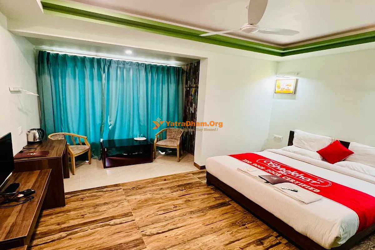Hotel Raj Shikhar Ujjain 2 Bed AC Room