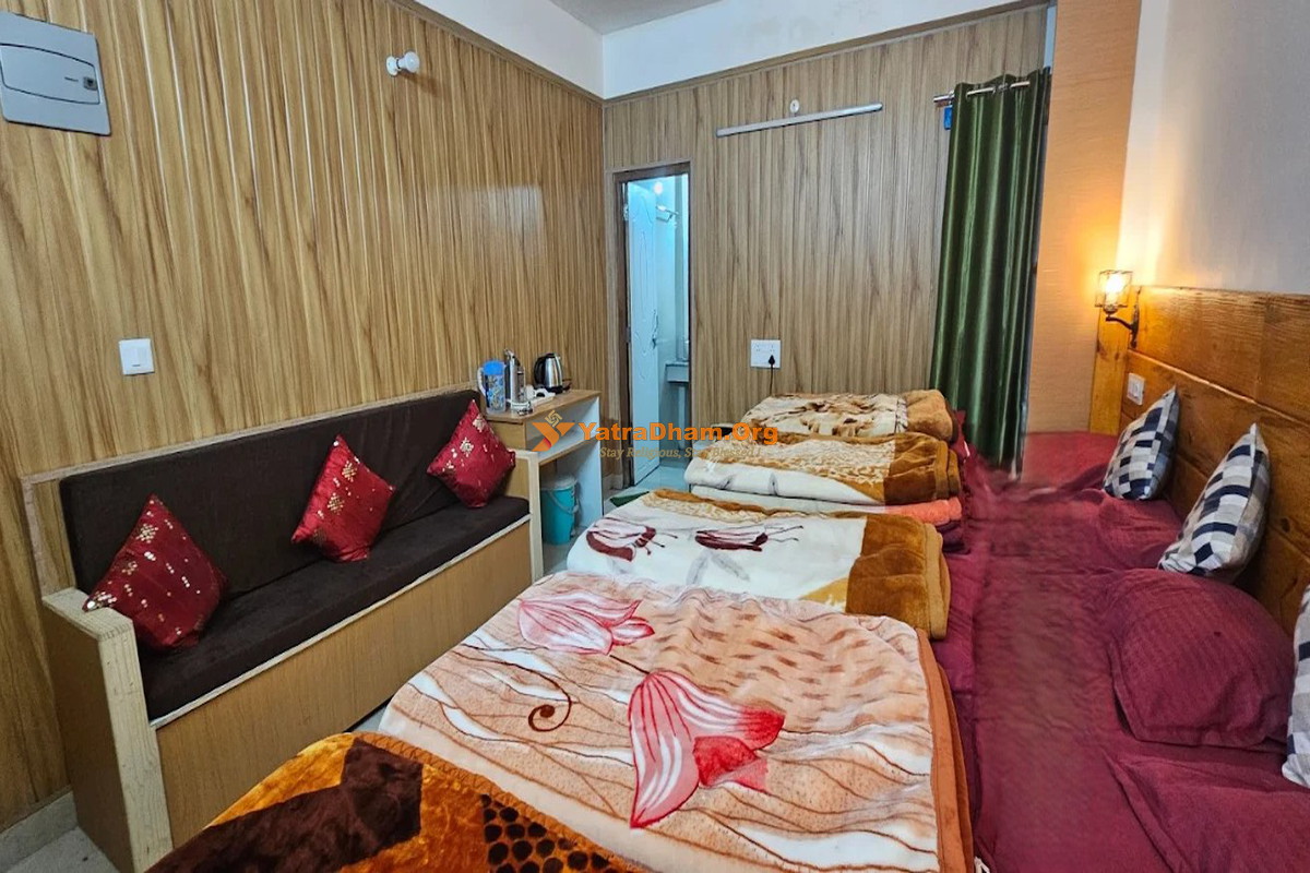 Rudra Hotel Kedarnath 6 Bed Room