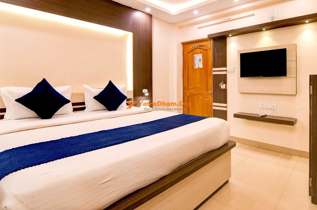 Mayapur Hotel Nilachal 2 Bed Deluxe Room View