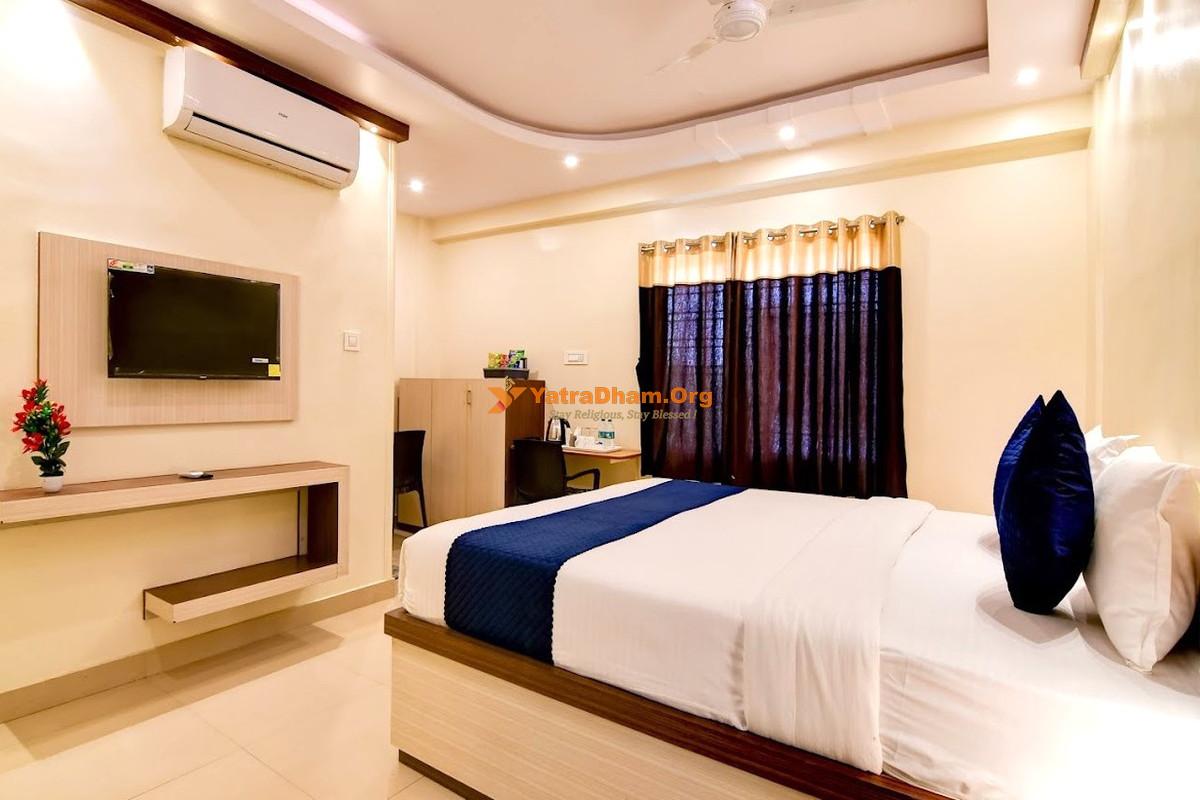 Mayapur Hotel Nilachal 2 Bed Deluxe Room View