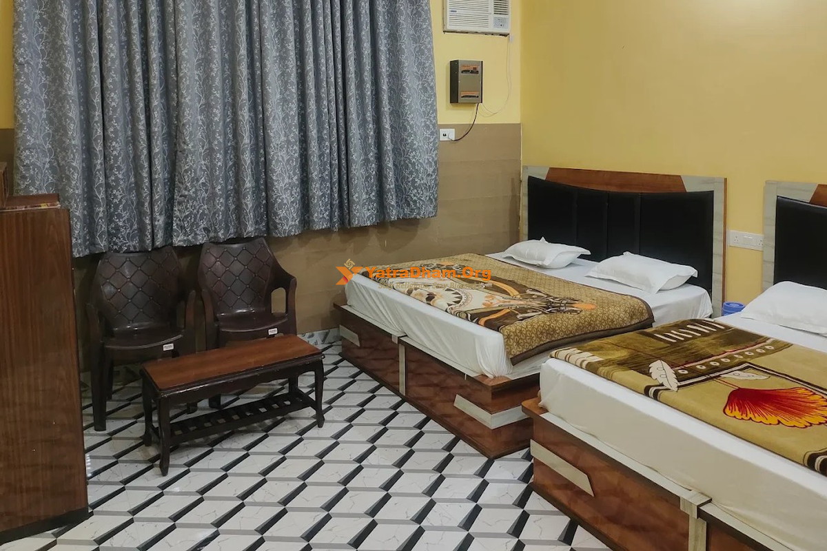 Om Shanker Palace Shiv Khori 4 Bed Room