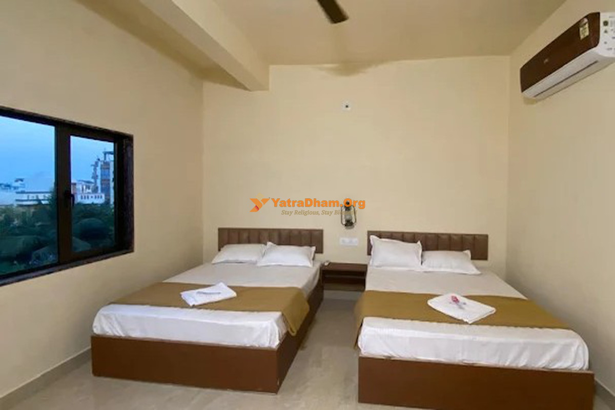 The Fero Hotel Somnath 4 Bed Room View
