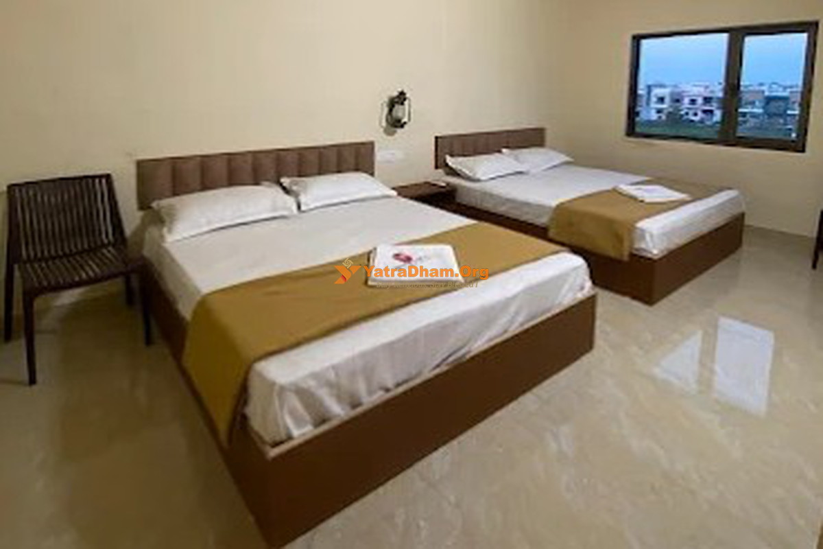 The Fero Hotel Somnath 4 Bed Room View