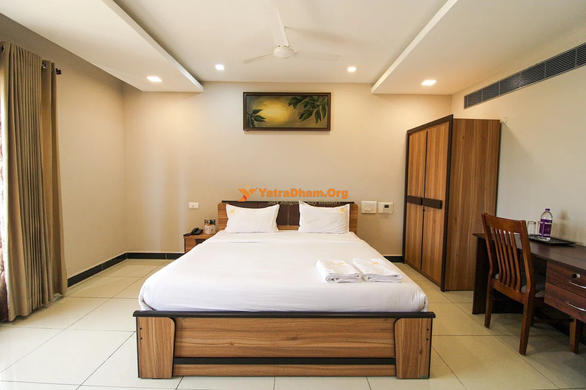 Hotel Golden Gateway Vellore 2 Bed Room
