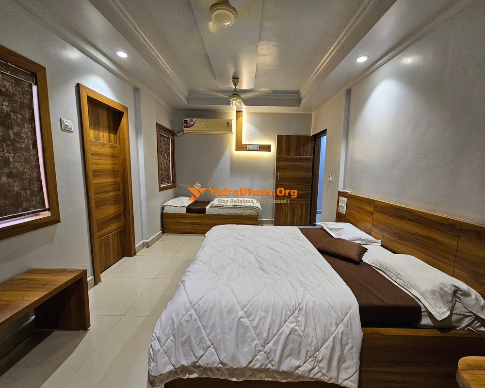 Hotel Sukhnath Somnath Room