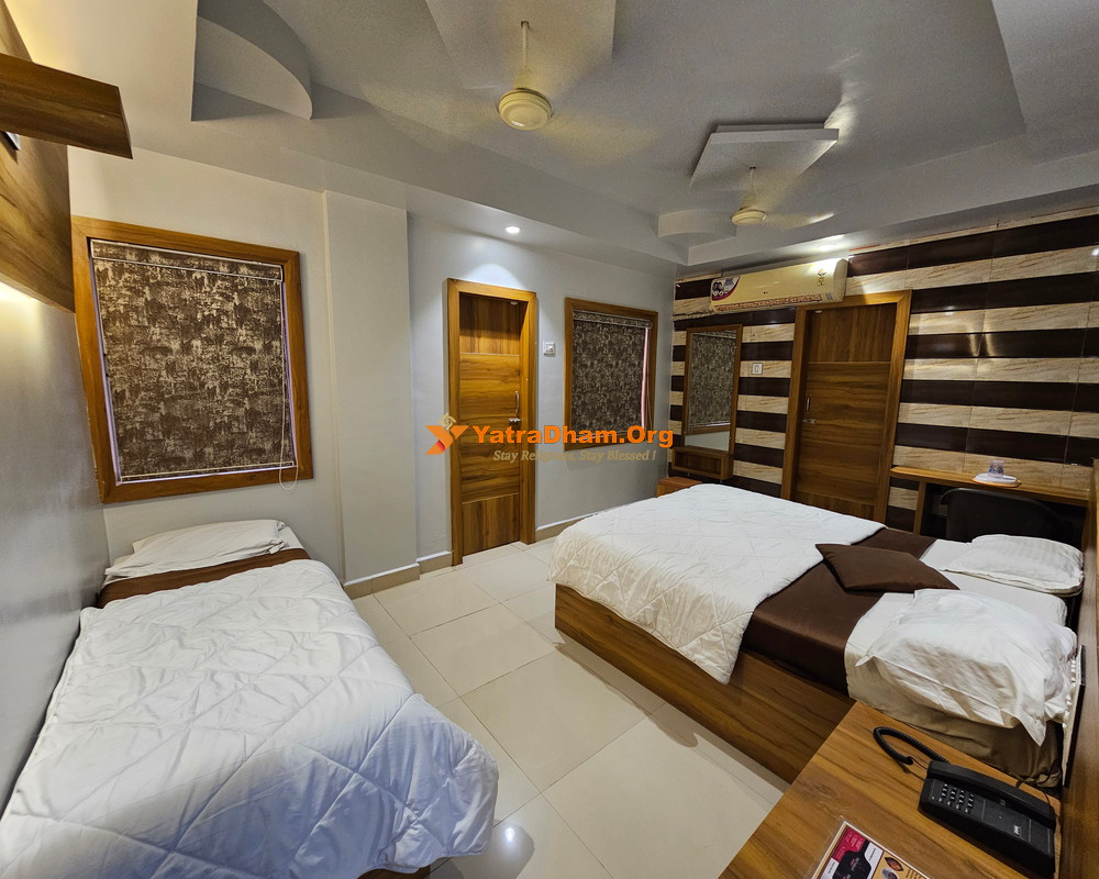 Hotel Sukhnath Somnath Room