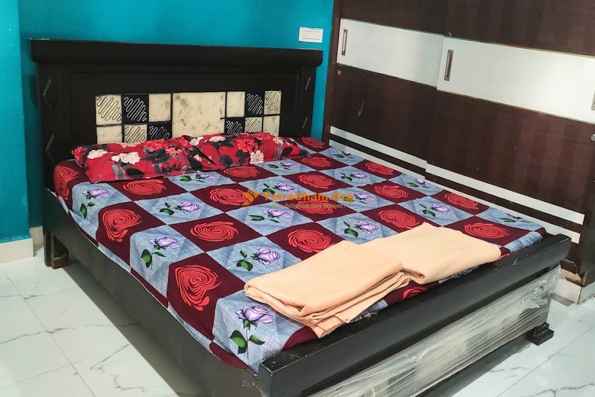 Praveen Reddy Residency Kaleshwaram 2 Bed Room